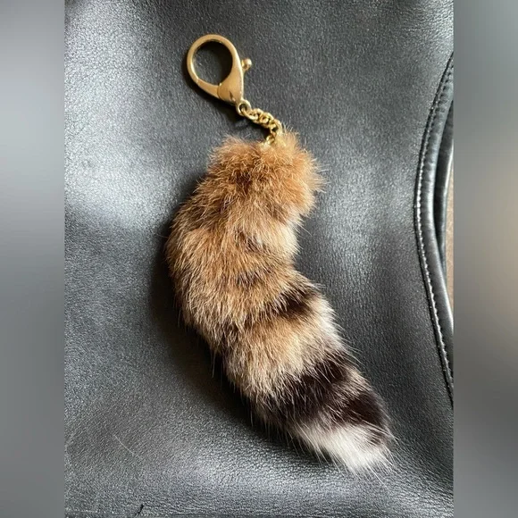 Bobcat Tail Keychain with Gold Clasp - Picture 1 of 6
